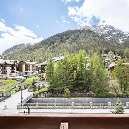 Grand Mezzanine Au Cœur De Val-d'isère, Proche Pistes - Fr-1-518-118 Appartement